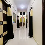 Oyo 43422 Bijaya Palace