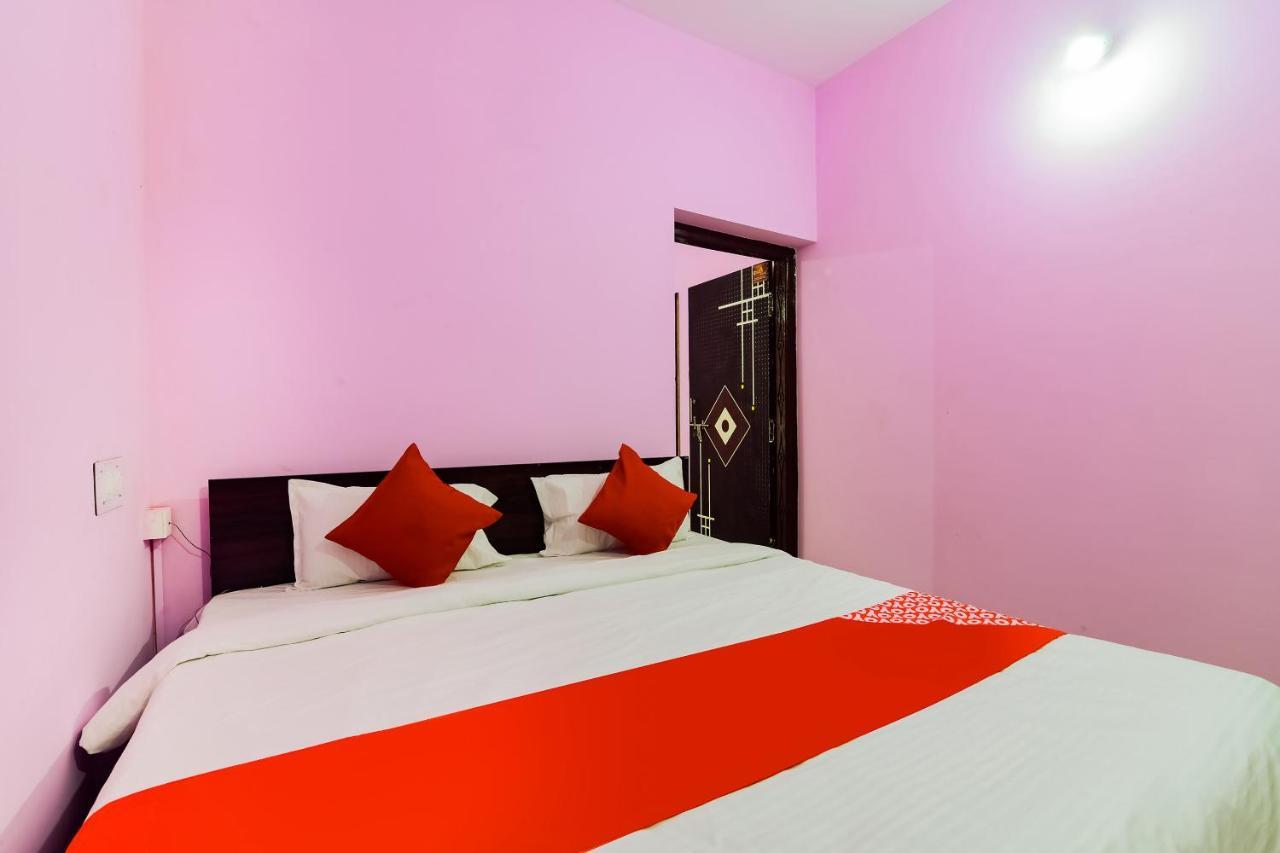 Hotel Oyo 43422 Bijaya Palace Bhubaneswar